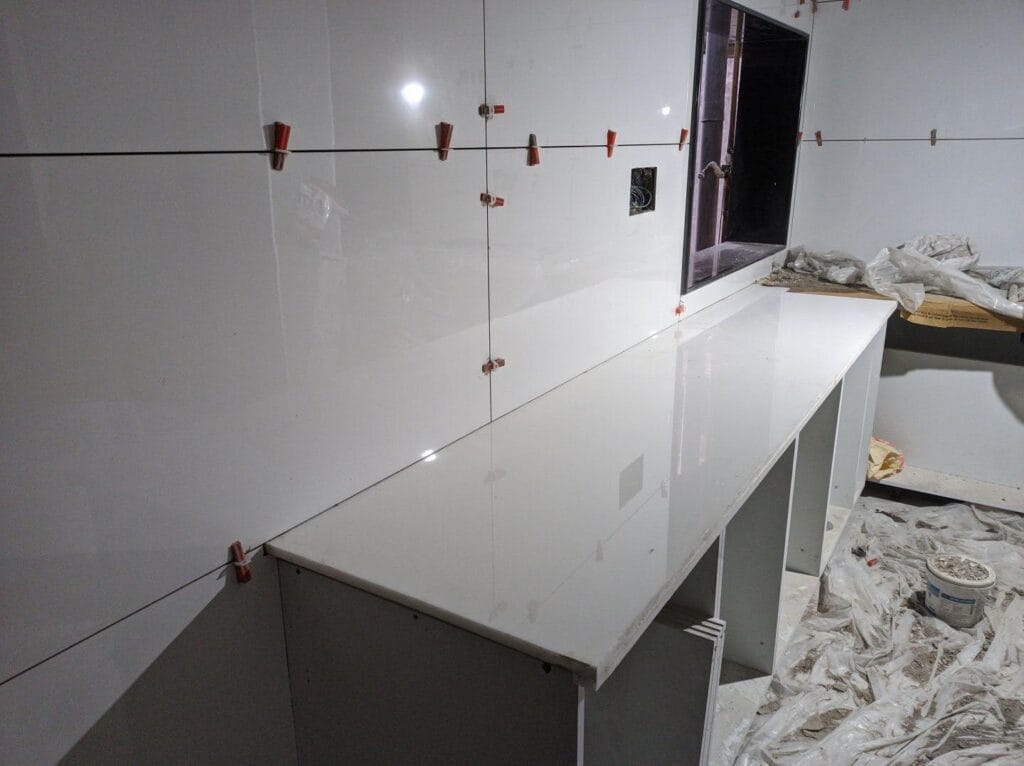 Modular Kitchen Design Nano White Fitting